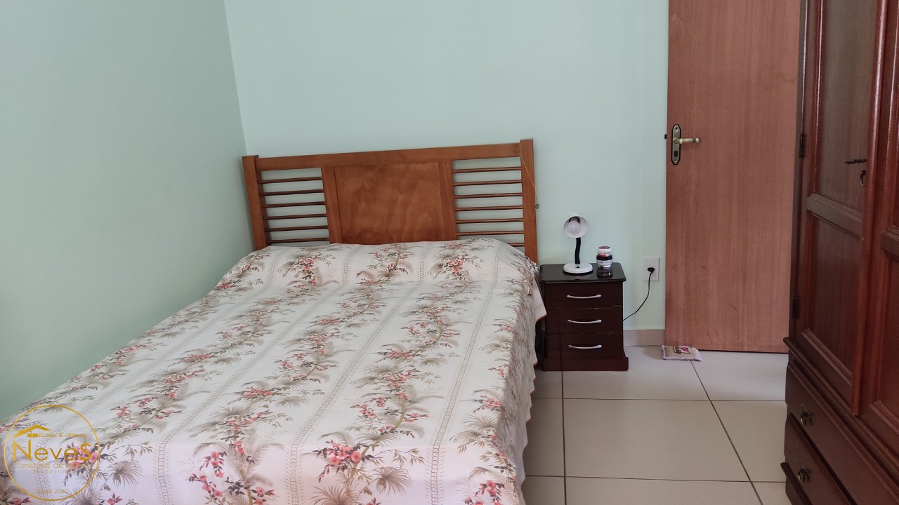 Casa à venda com 3 quartos, 600m² - Foto 11