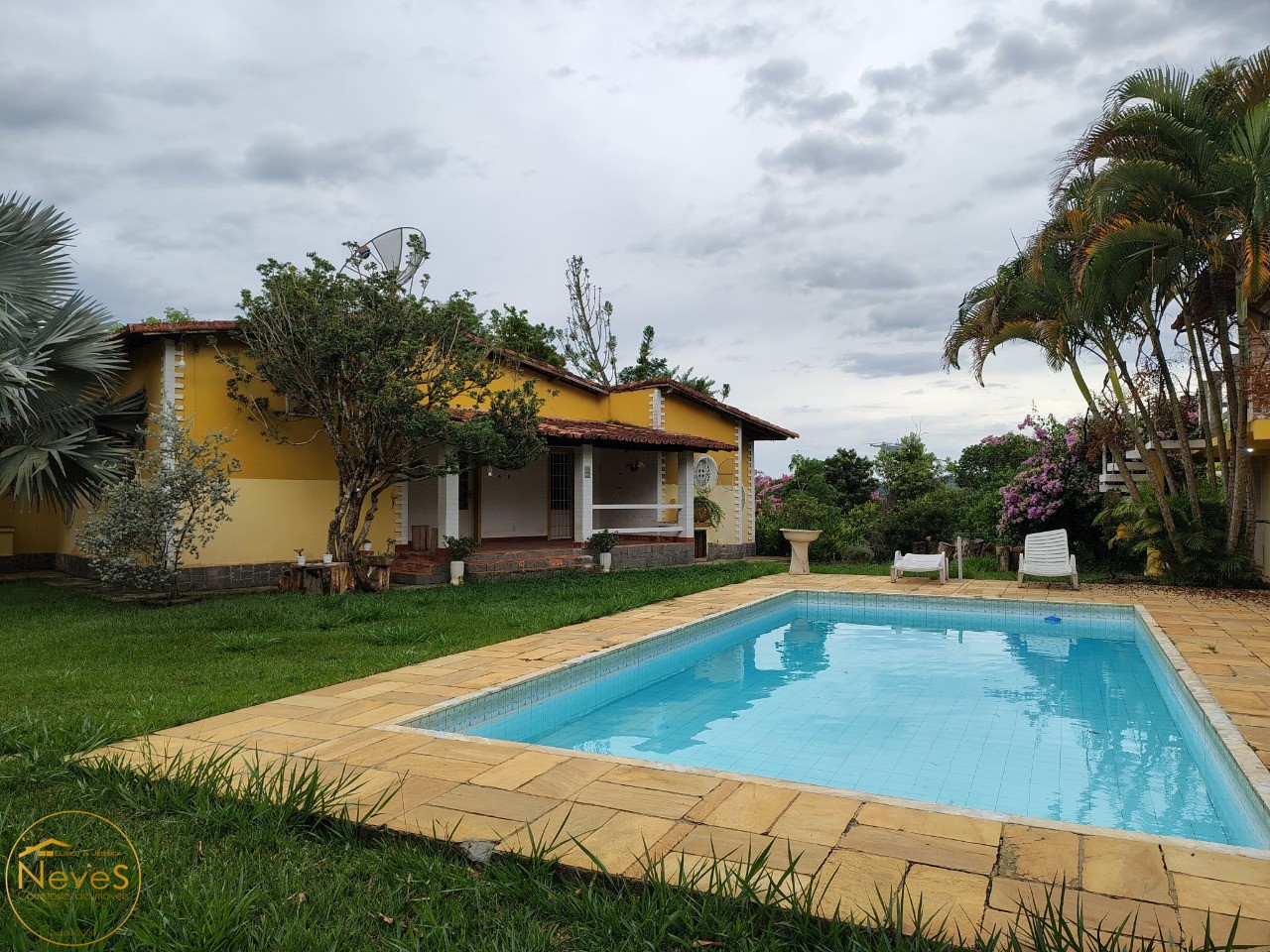 Sítio à venda com 5 quartos, 2871m² - Foto 4