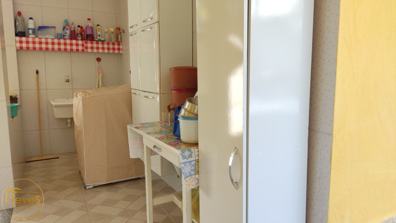 Casa à venda com 3 quartos, 600m² - Foto 21