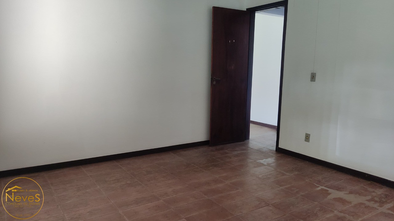 Casa à venda com 3 quartos, 527m² - Foto 14