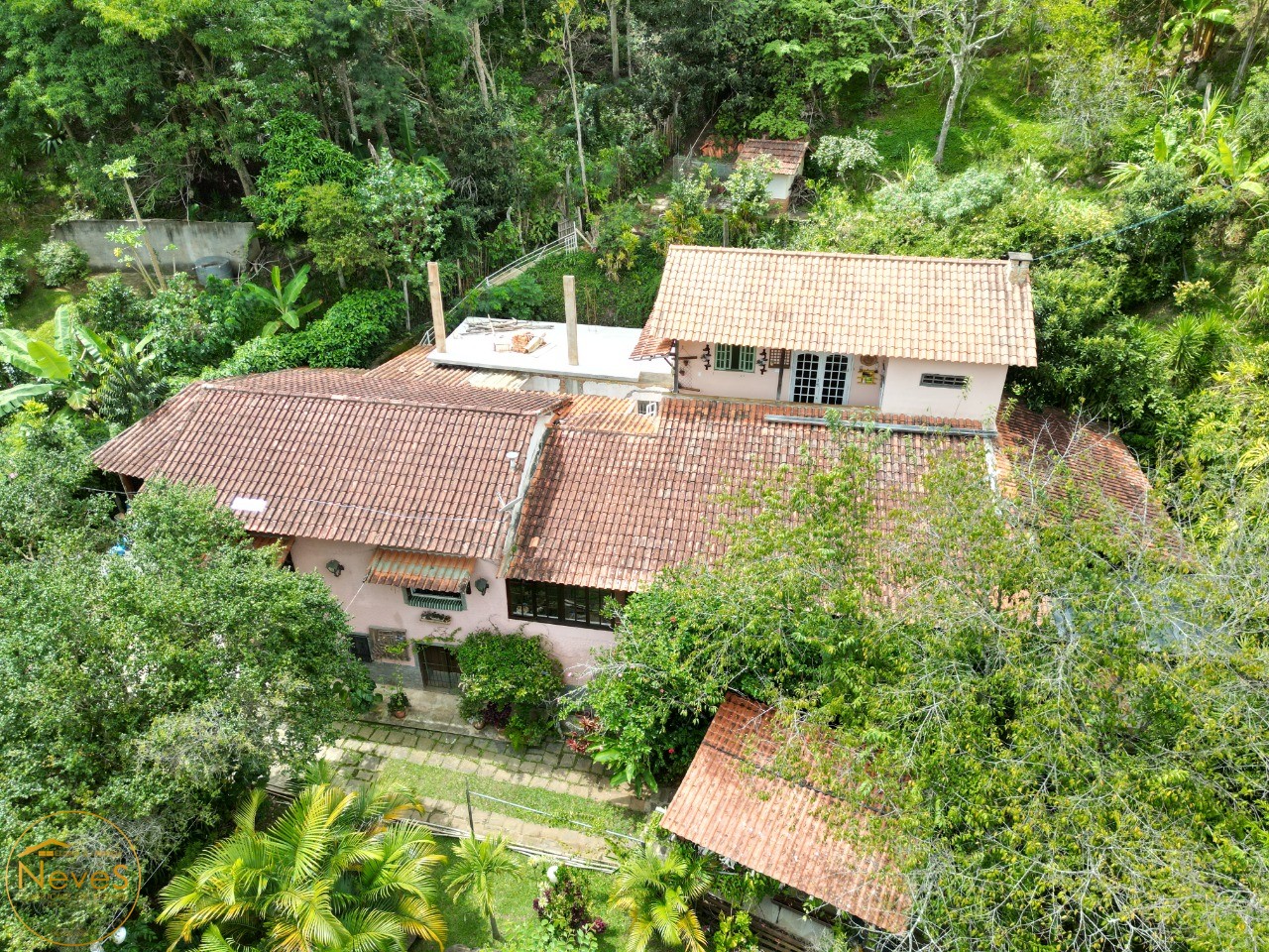 Sítio à venda com 4 quartos, 2179m² - Foto 35