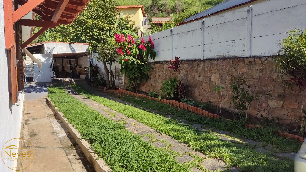 Casa à venda com 3 quartos, 600m² - Foto 26