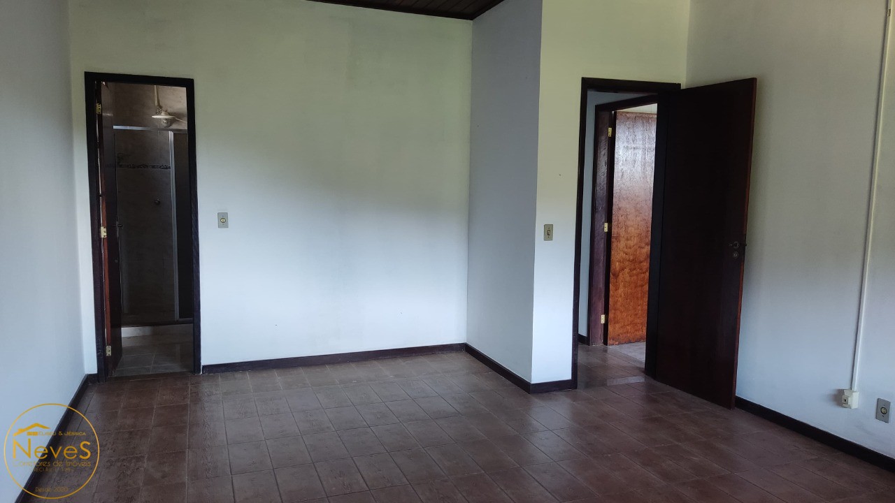 Casa à venda com 3 quartos, 527m² - Foto 9