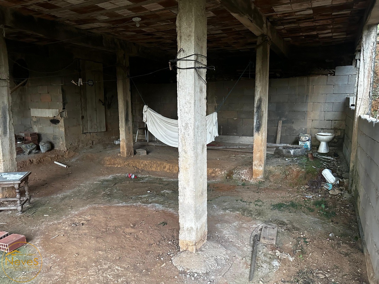 Casa à venda com 2 quartos, 1127m² - Foto 23