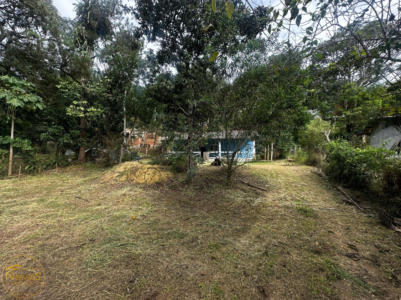 Casa à venda com 2 quartos, 752m² - Foto 25