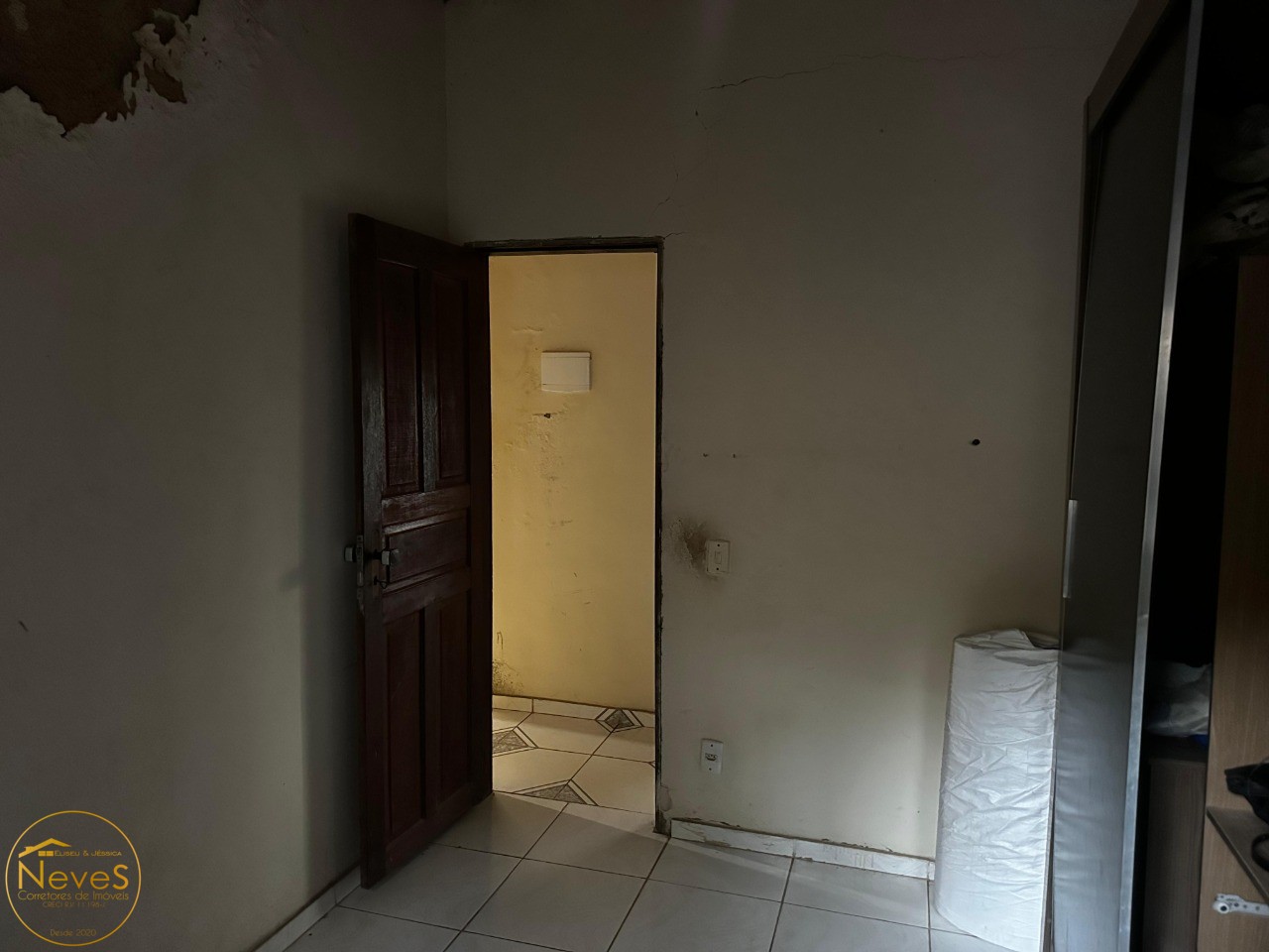 Casa à venda com 2 quartos, 1127m² - Foto 14