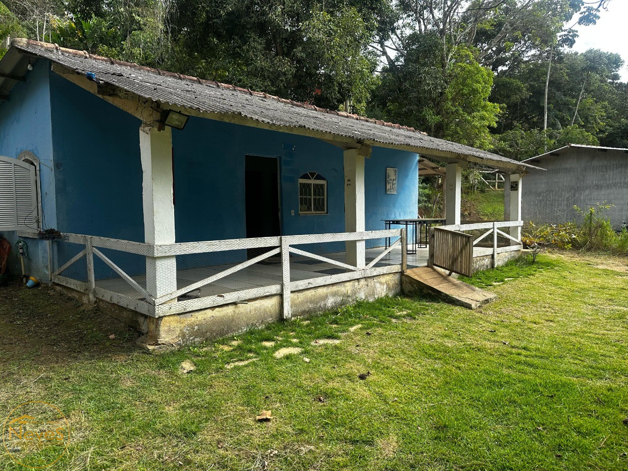 Casa à venda com 2 quartos, 752m² - Foto 2