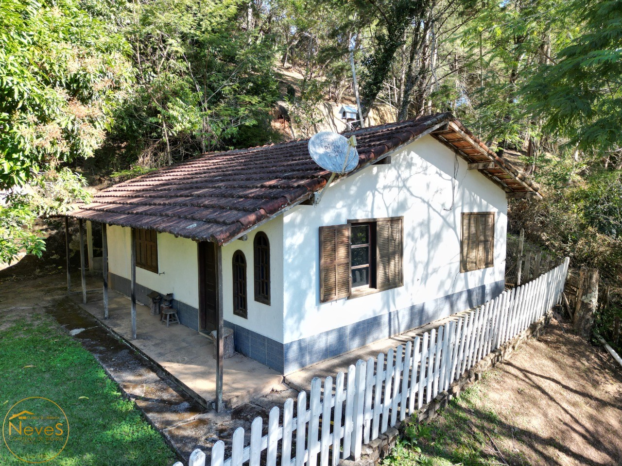 Sítio à venda com 3 quartos, 7470m² - Foto 12