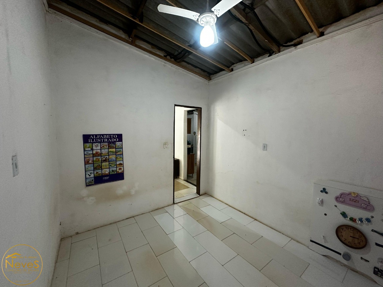 Casa à venda com 2 quartos, 752m² - Foto 14