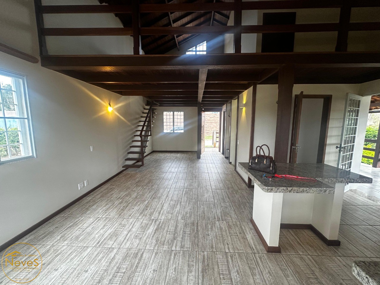 Casa à venda com 3 quartos, 666m² - Foto 10