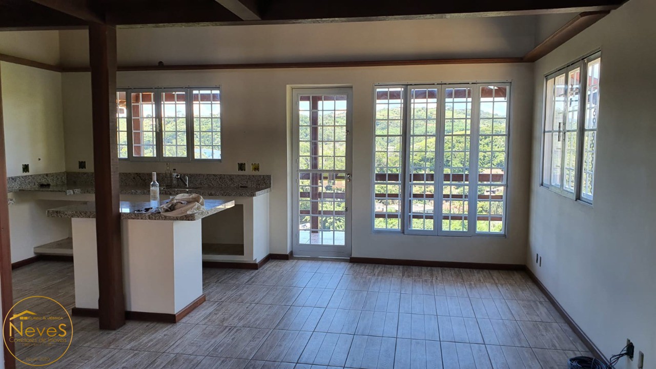 Casa à venda com 3 quartos, 666m² - Foto 8