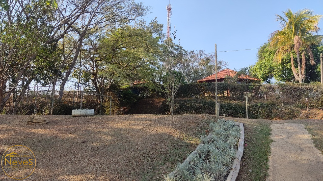 Casa à venda com 2 quartos, 850m² - Foto 24