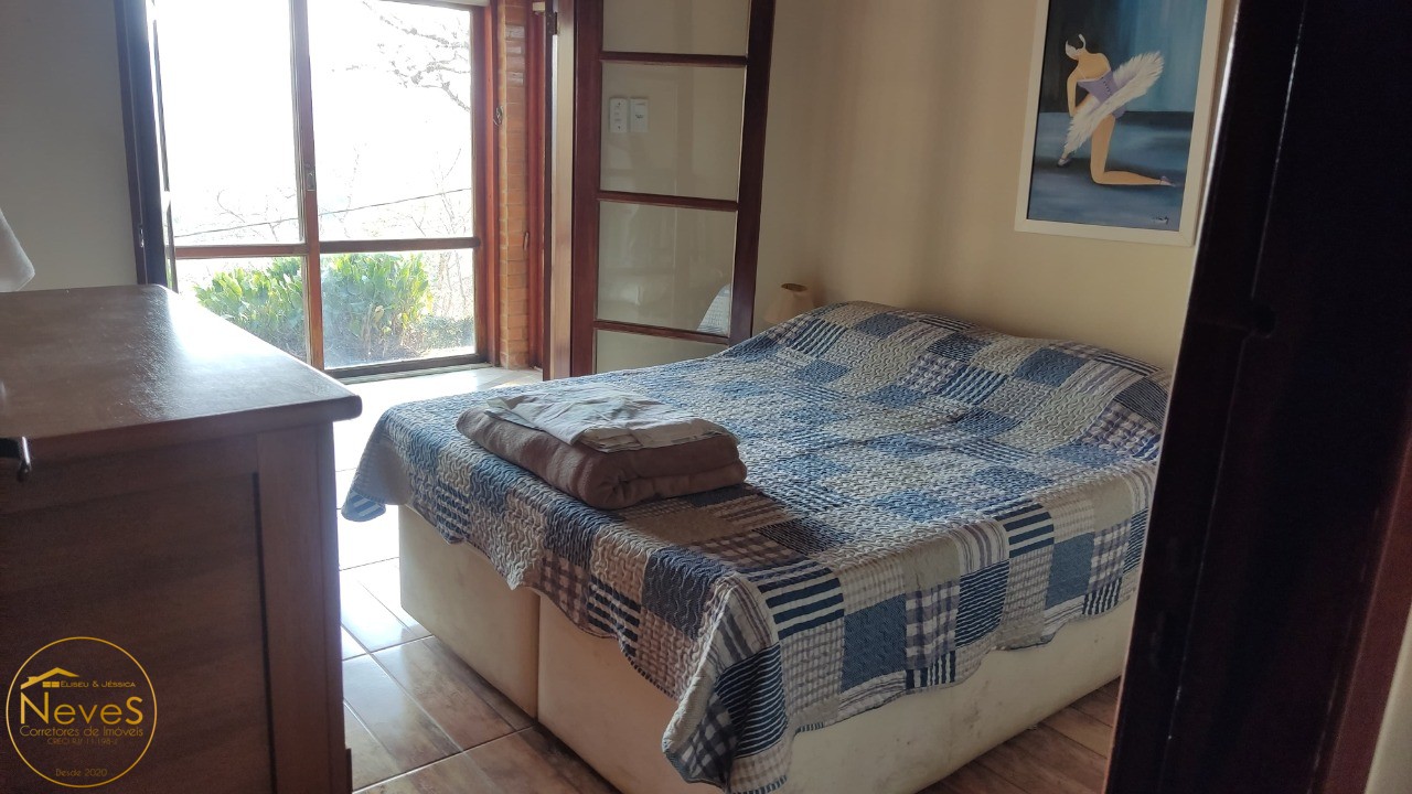 Casa à venda com 2 quartos, 850m² - Foto 15