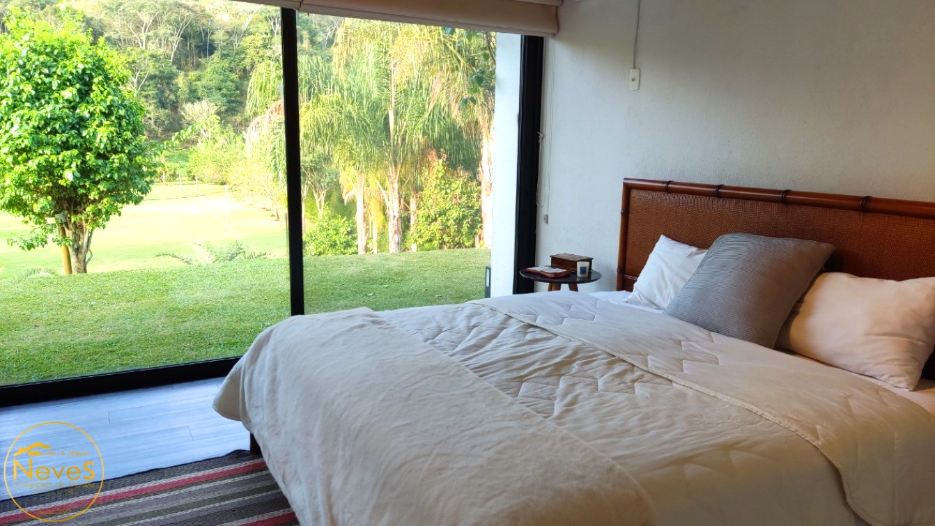 Casa à venda com 3 quartos, 5396m² - Foto 17