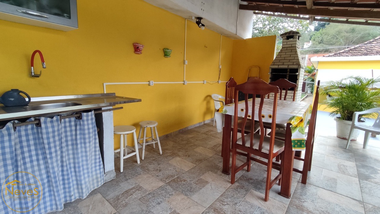 Casa à venda com 3 quartos, 600m² - Foto 6