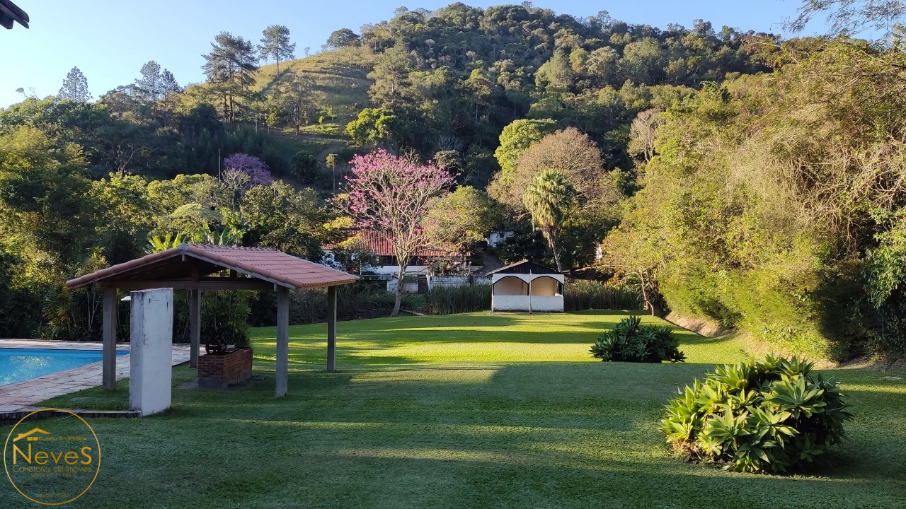 Casa à venda com 4 quartos, 2659m² - Foto 5