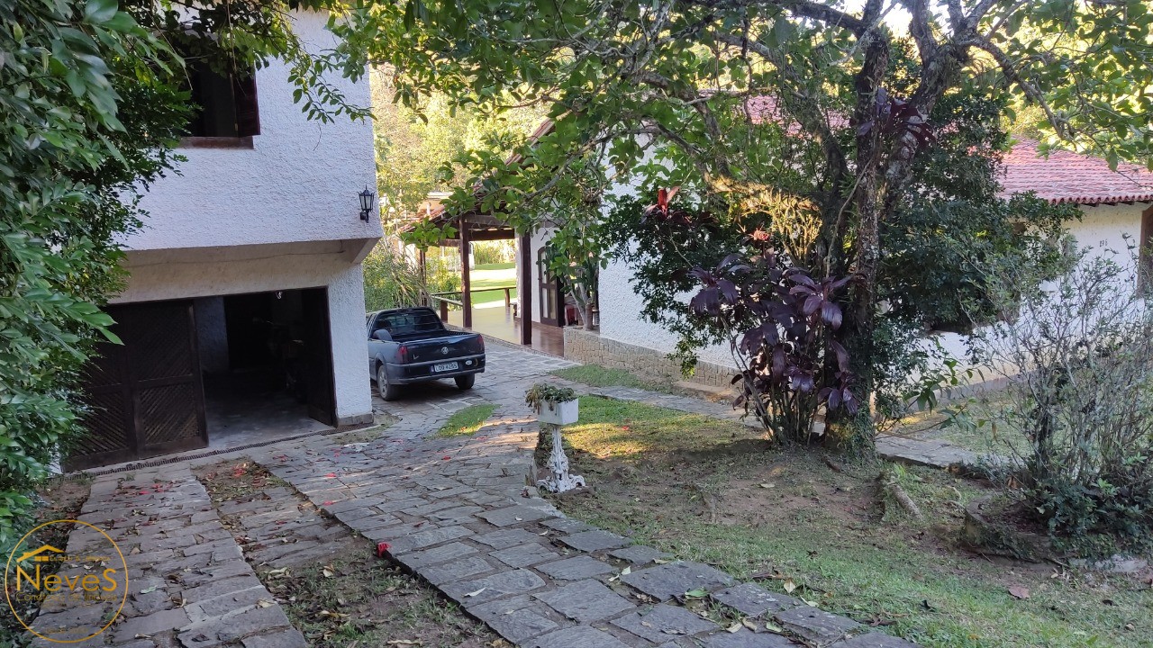 Casa à venda com 4 quartos, 2659m² - Foto 23