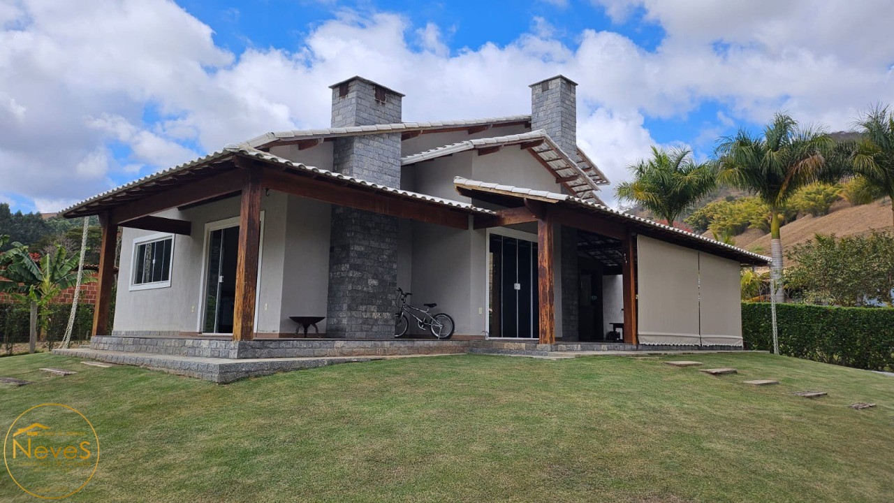 Casa à venda com 3 quartos - Foto 1