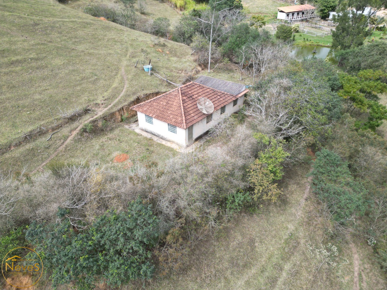 Sítio à venda com 4 quartos - Foto 1