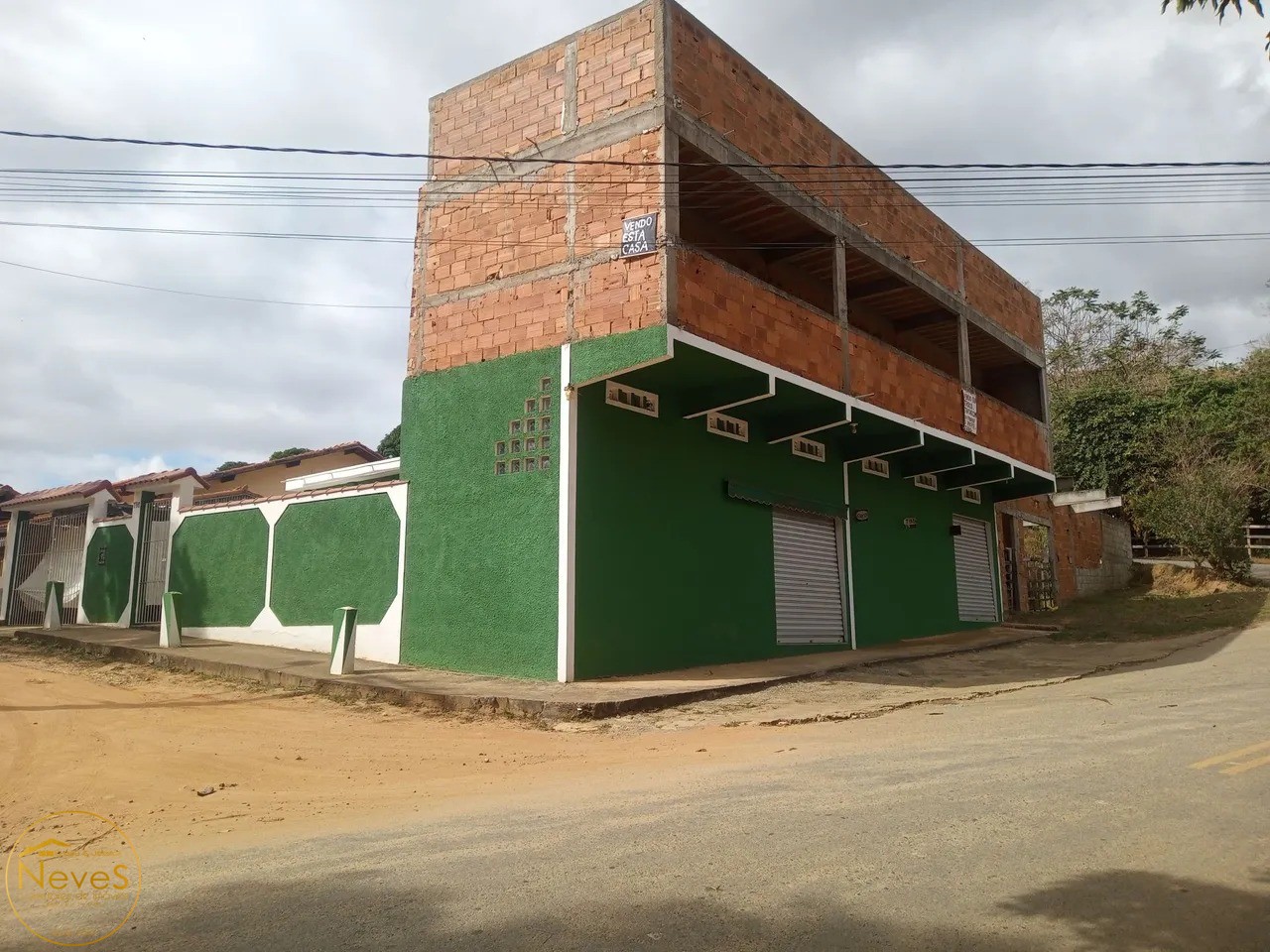 Casa à venda com 3 quartos, 460m² - Foto 4