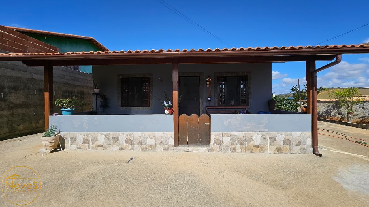 Casa à venda com 2 quartos - Foto 1