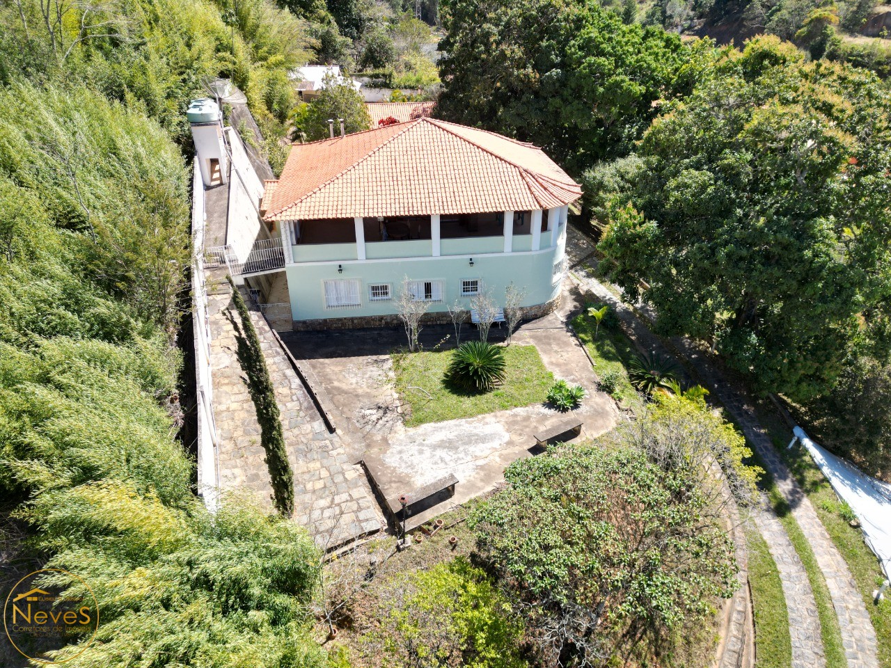 Casa à venda com 7 quartos, 3635m² - Foto 1