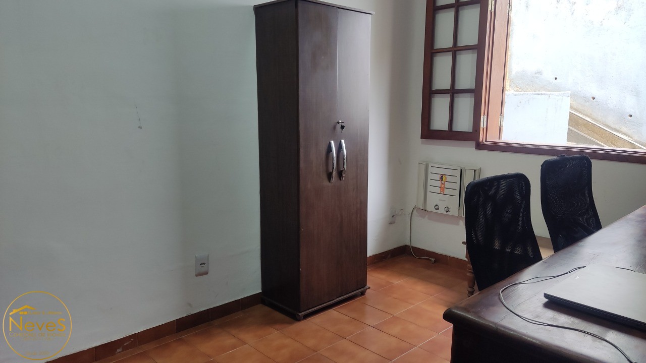 Casa à venda com 2 quartos, 839m² - Foto 9