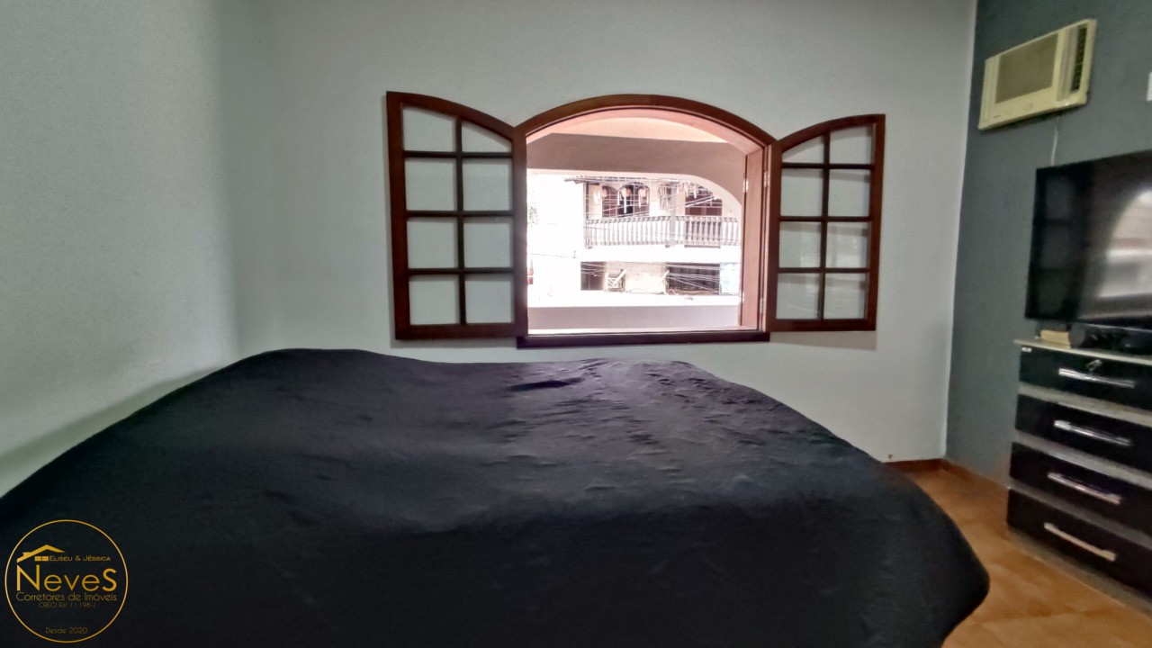 Casa à venda com 2 quartos, 839m² - Foto 12