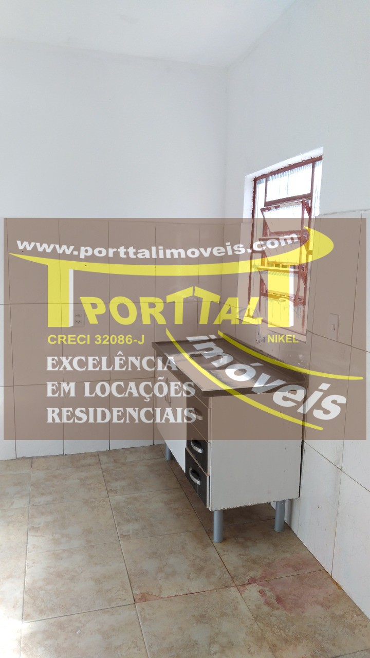 Casa para alugar com 2 quartos, 50m² - Foto 3