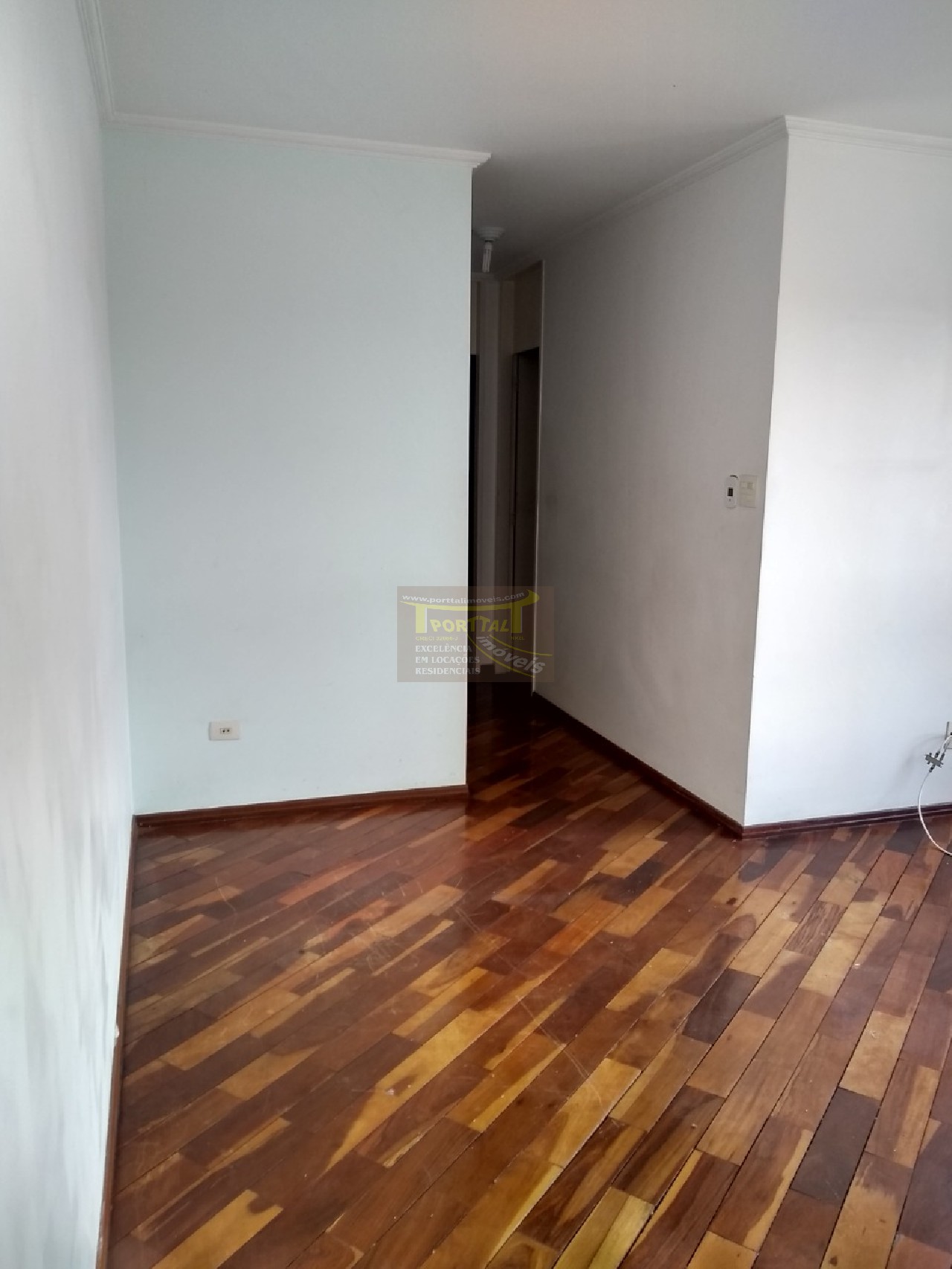 Apartamento para alugar com 2 quartos, 60m² - Foto 9