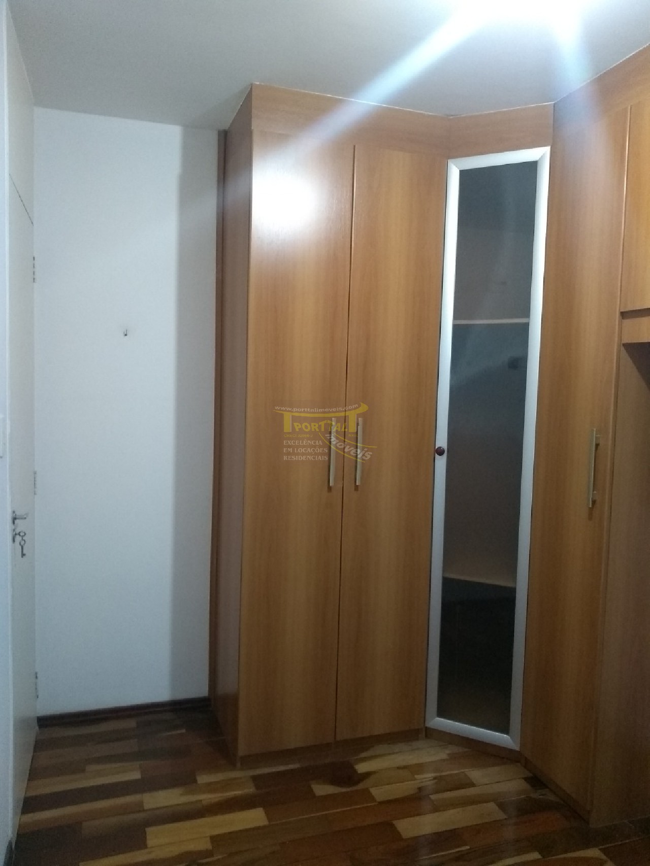 Apartamento para alugar com 2 quartos, 60m² - Foto 12