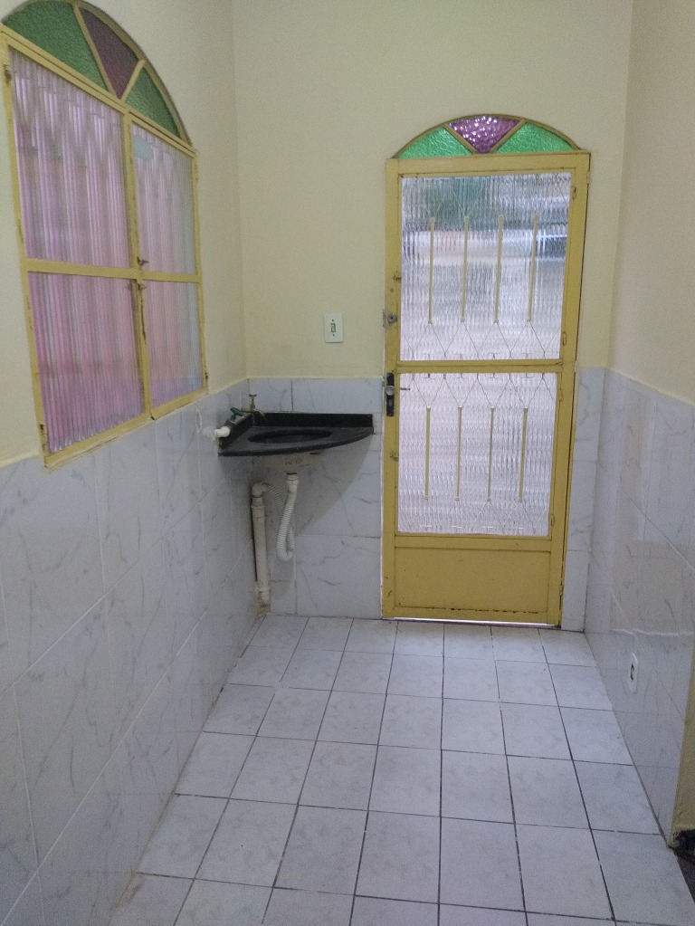 Casa para alugar com 1 quarto, 40m² - Foto 12