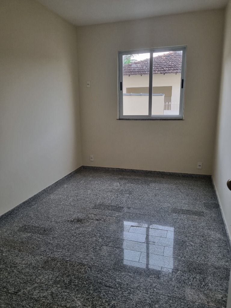 Casa para alugar com 2 quartos, 65m² - Foto 13