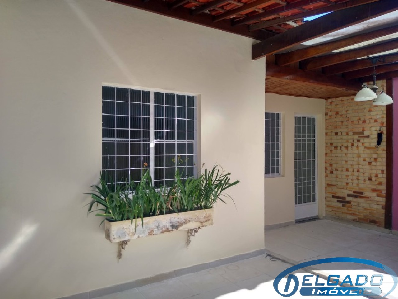 Casa à venda com 2 quartos, 80m² - Foto 3