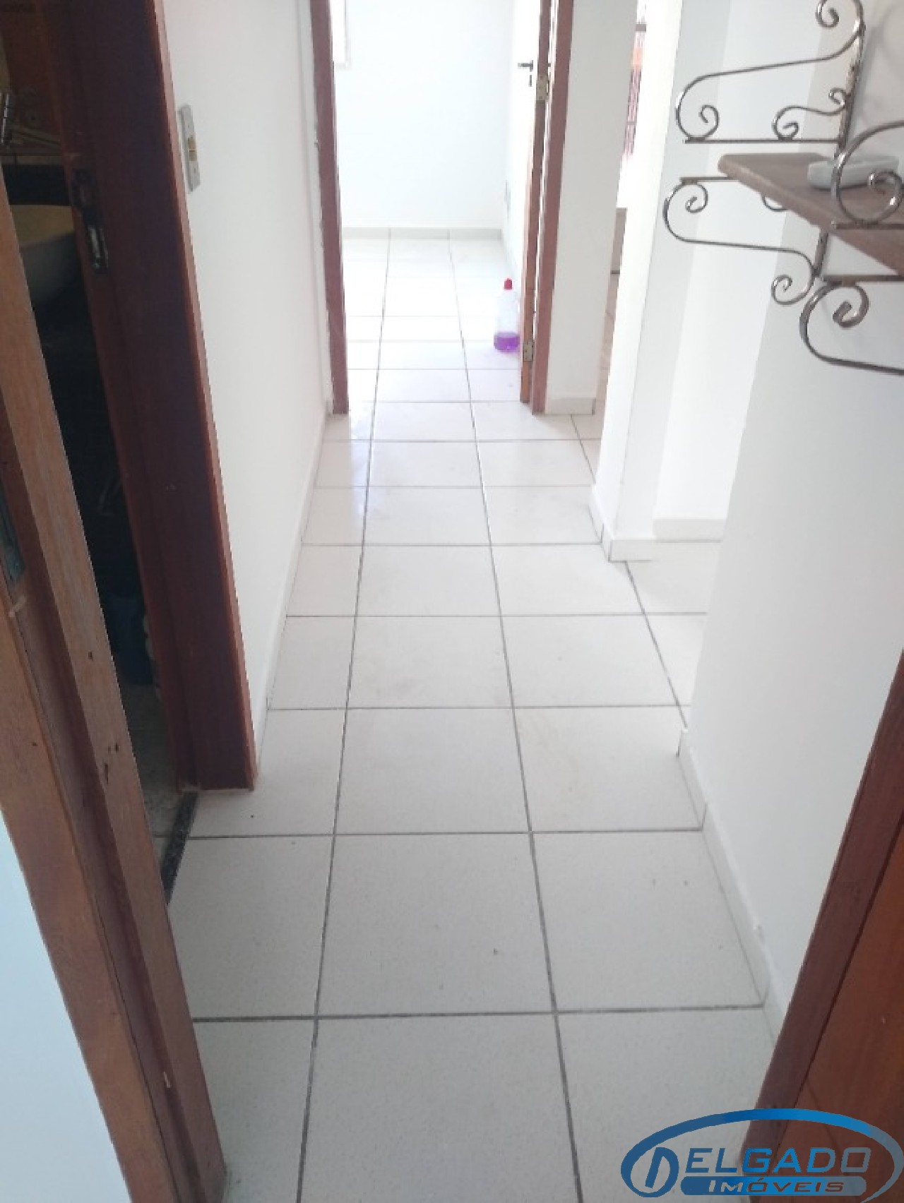 Casa à venda com 2 quartos, 80m² - Foto 11