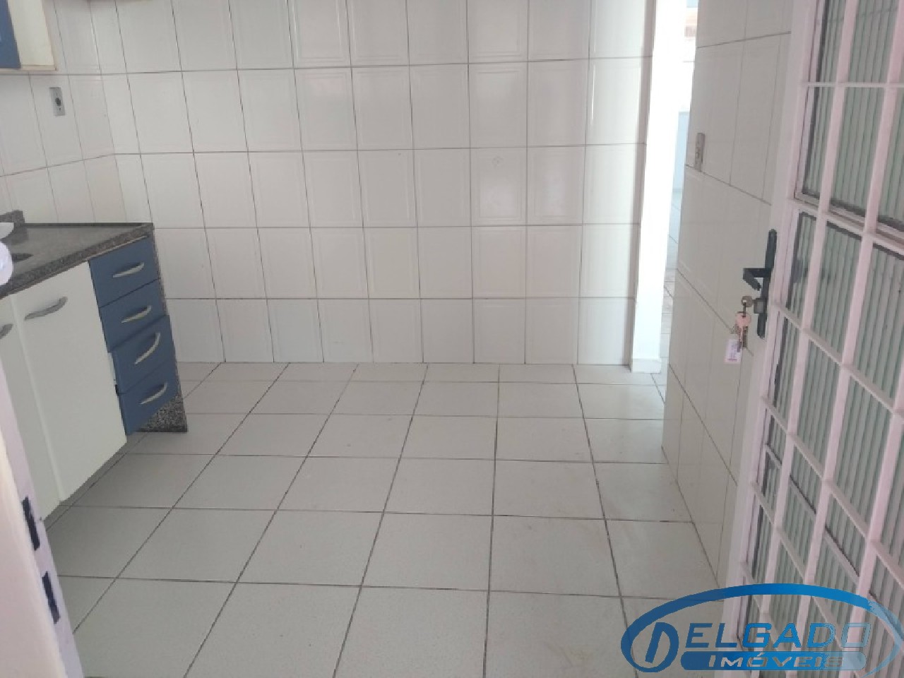 Casa à venda com 2 quartos, 80m² - Foto 14