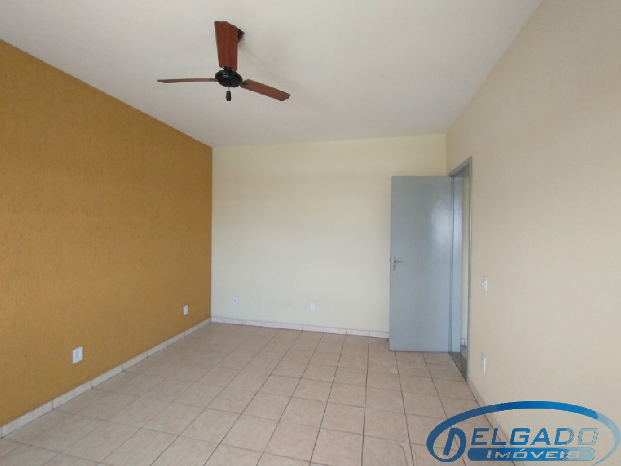 Apartamento para alugar com 2 quartos, 65m² - Foto 7