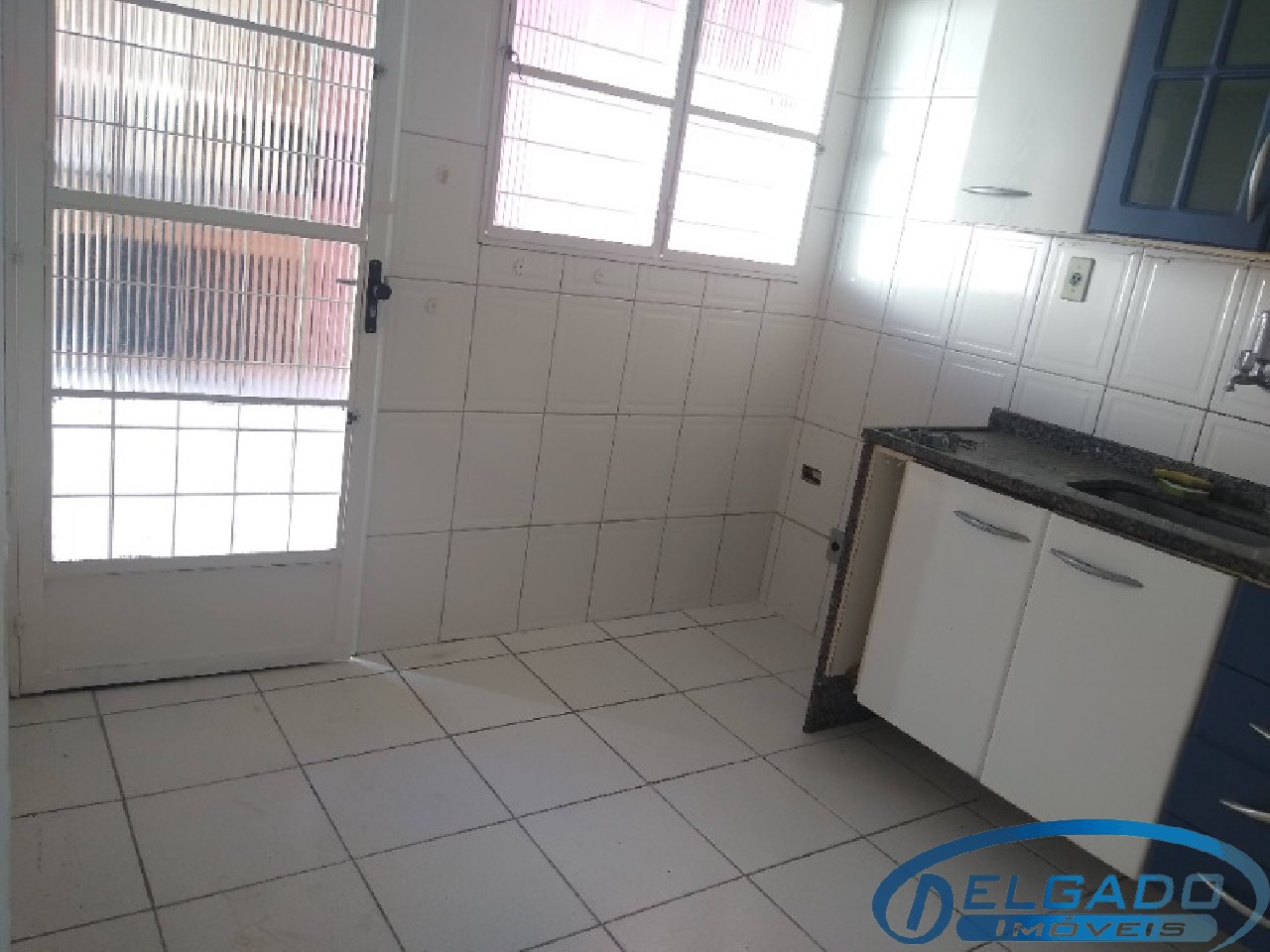 Casa à venda com 2 quartos, 80m² - Foto 16