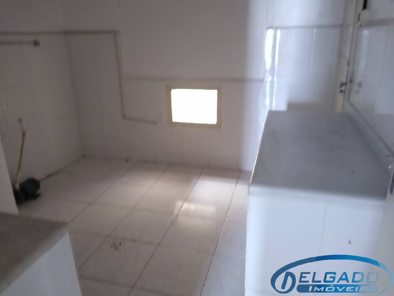 Prédio Inteiro para alugar com 2 quartos, 50m² - Foto 10