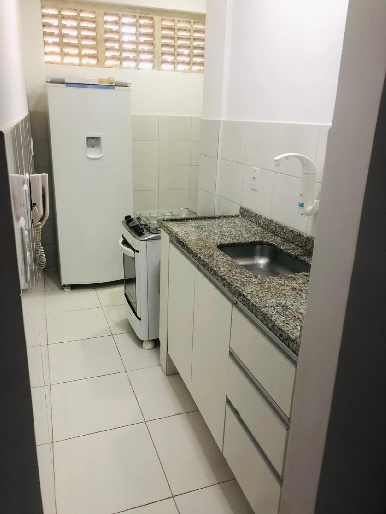 Apartamento para alugar com 1 quarto, 40m² - Foto 15