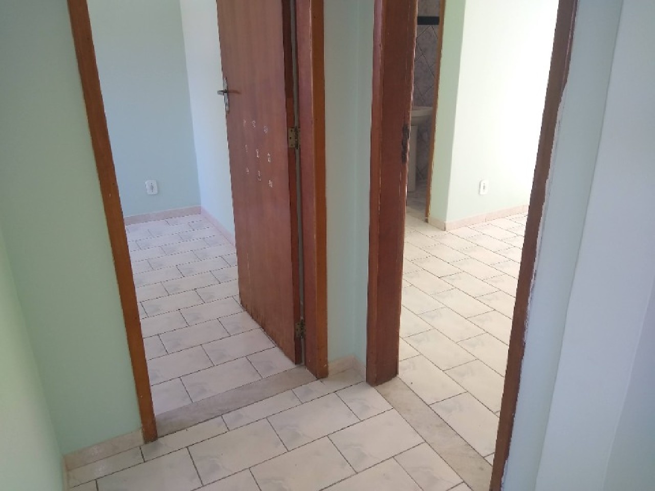 Casa para alugar com 2 quartos, 95m² - Foto 12