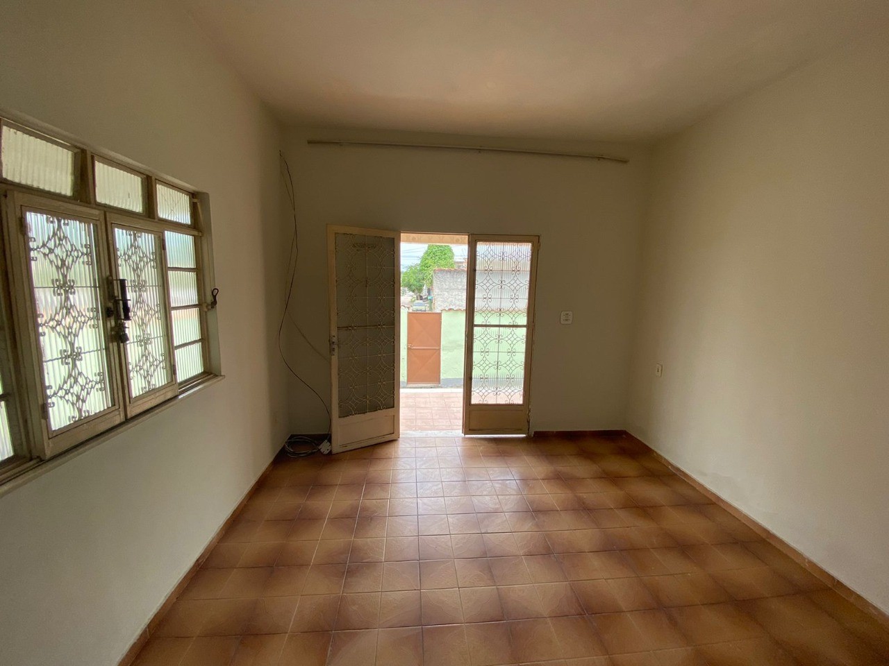 Casa para alugar com 2 quartos, 65m² - Foto 6