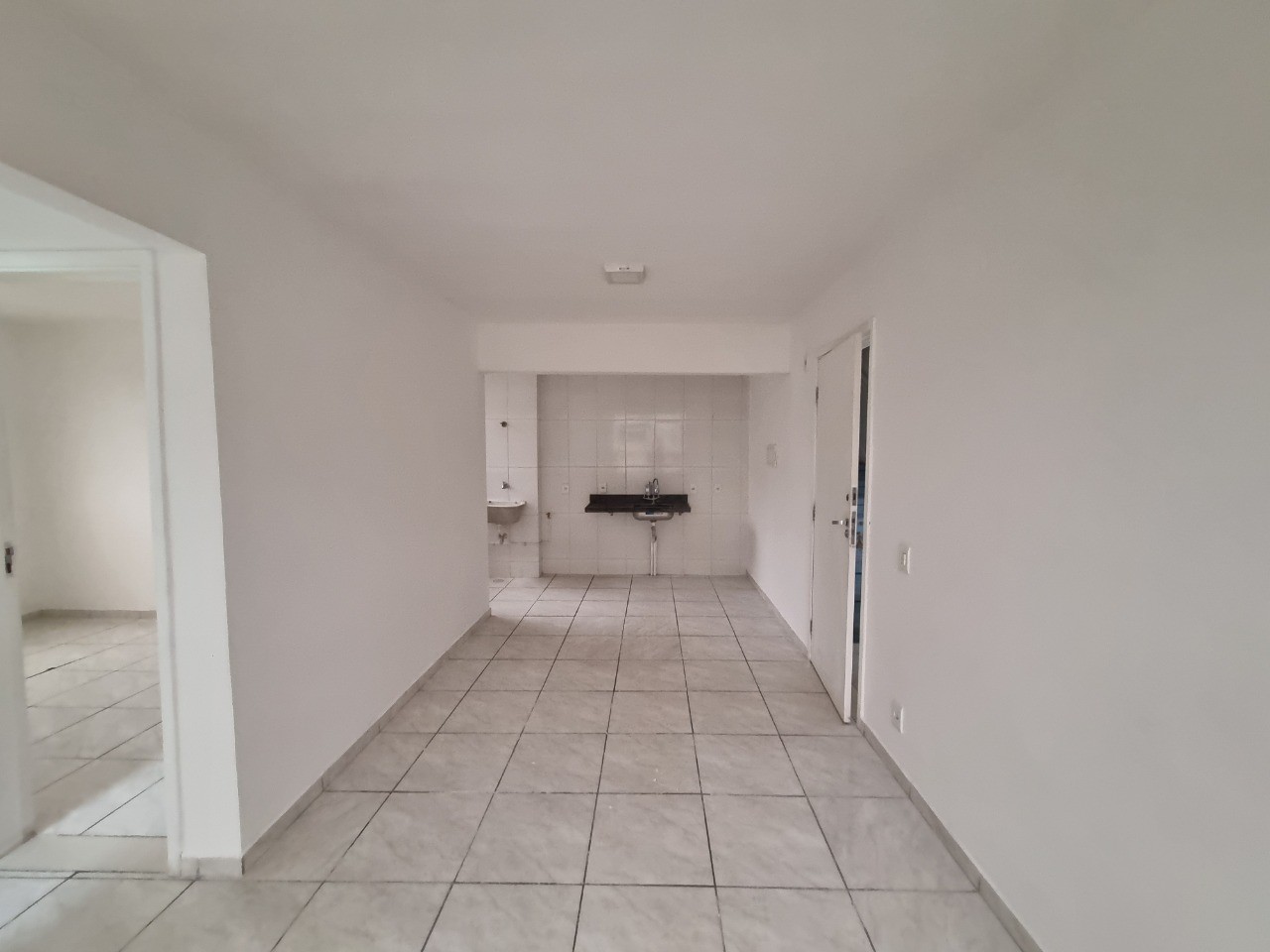 Apartamento à venda com 2 quartos, 40m² - Foto 7