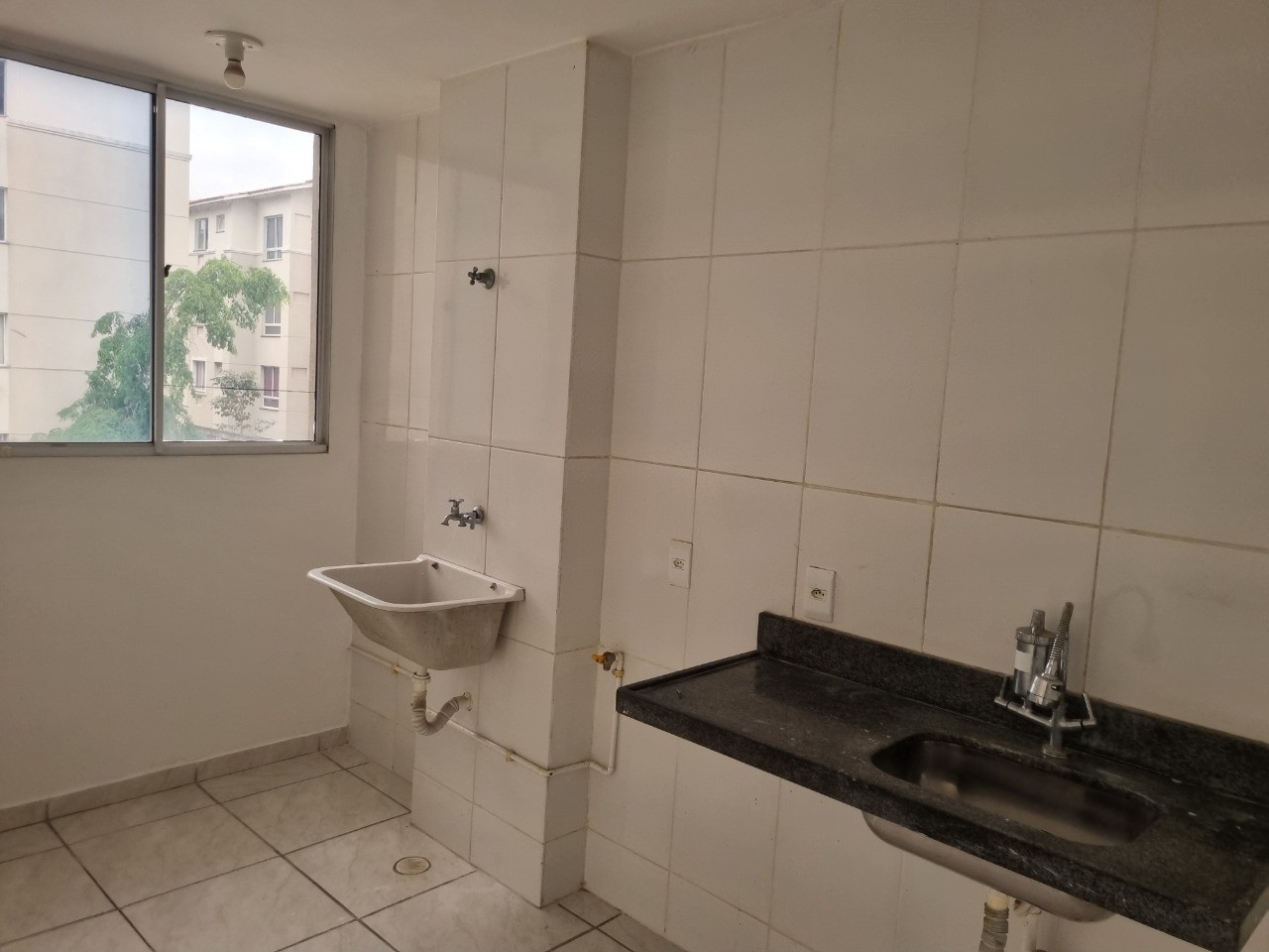 Apartamento à venda com 2 quartos, 40m² - Foto 10