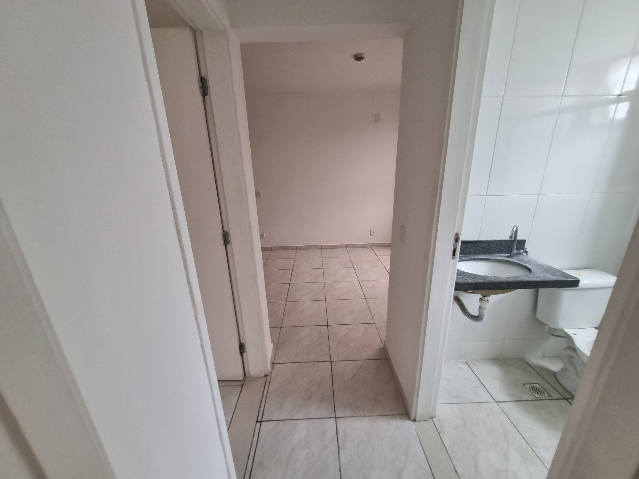 Apartamento à venda com 2 quartos, 40m² - Foto 15