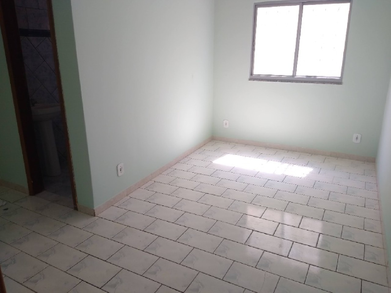 Casa para alugar com 2 quartos, 95m² - Foto 14