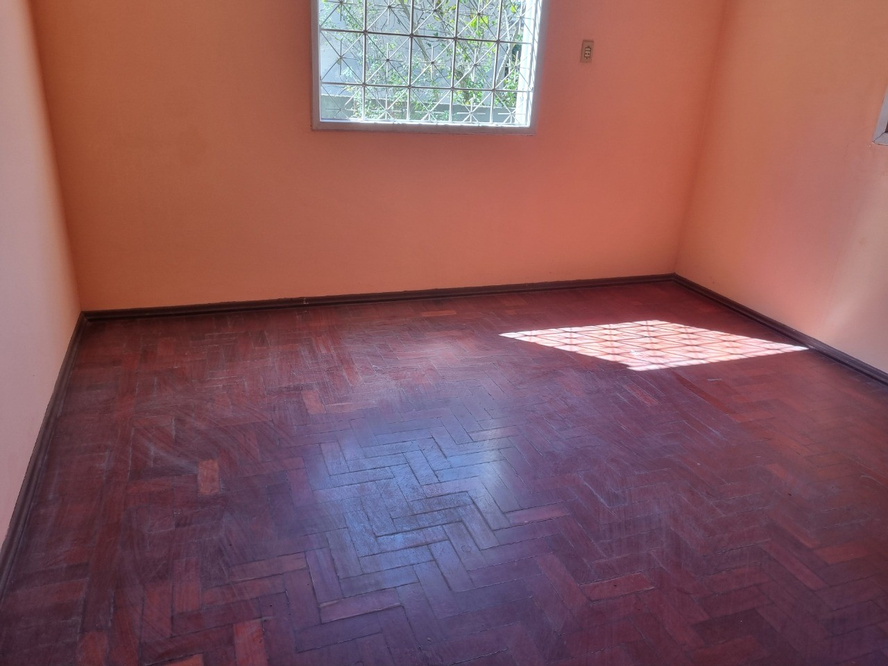 Prédio Inteiro para alugar com 2 quartos, 140m² - Foto 6