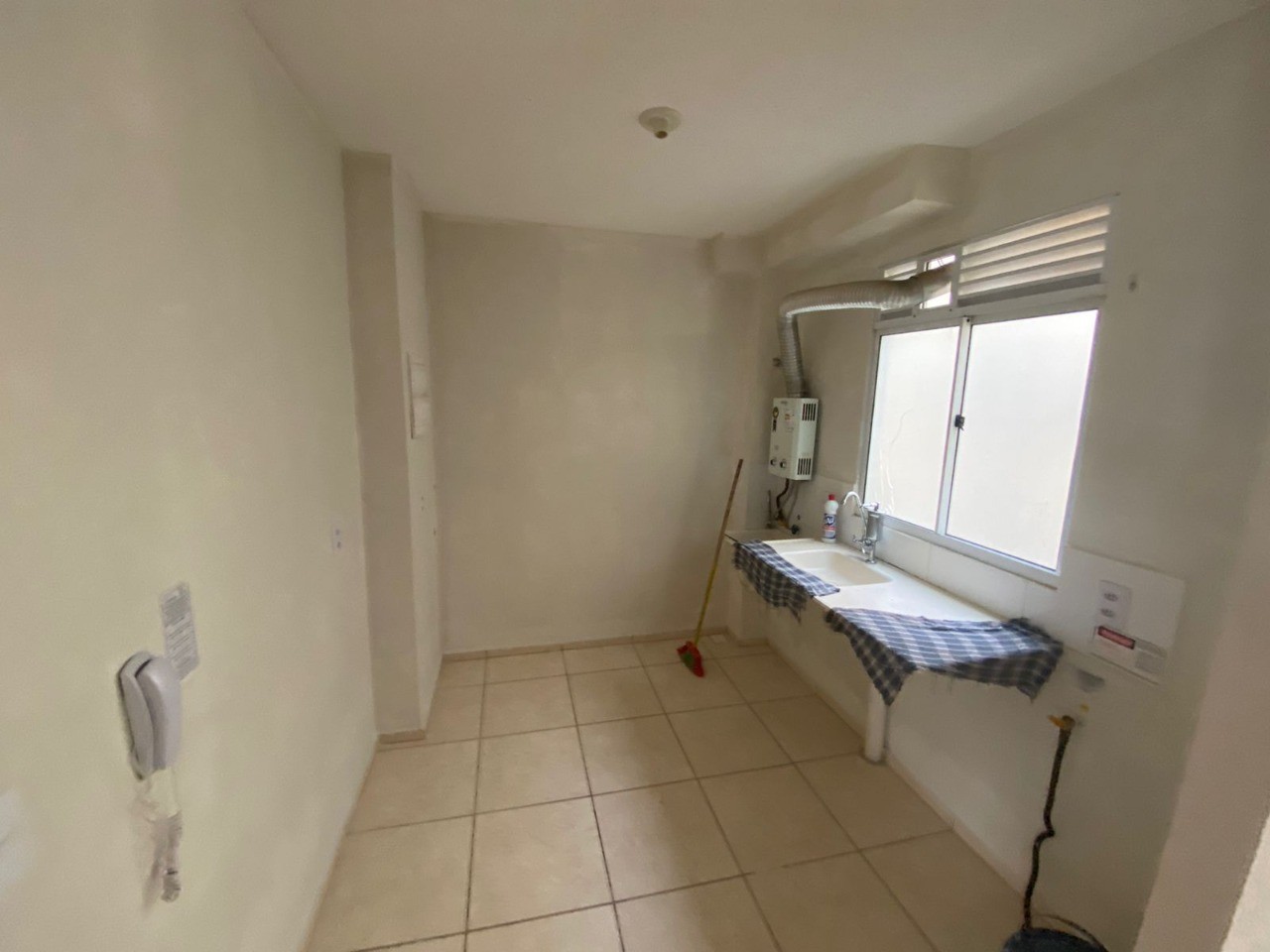 Apartamento para alugar com 2 quartos, 45m² - Foto 9