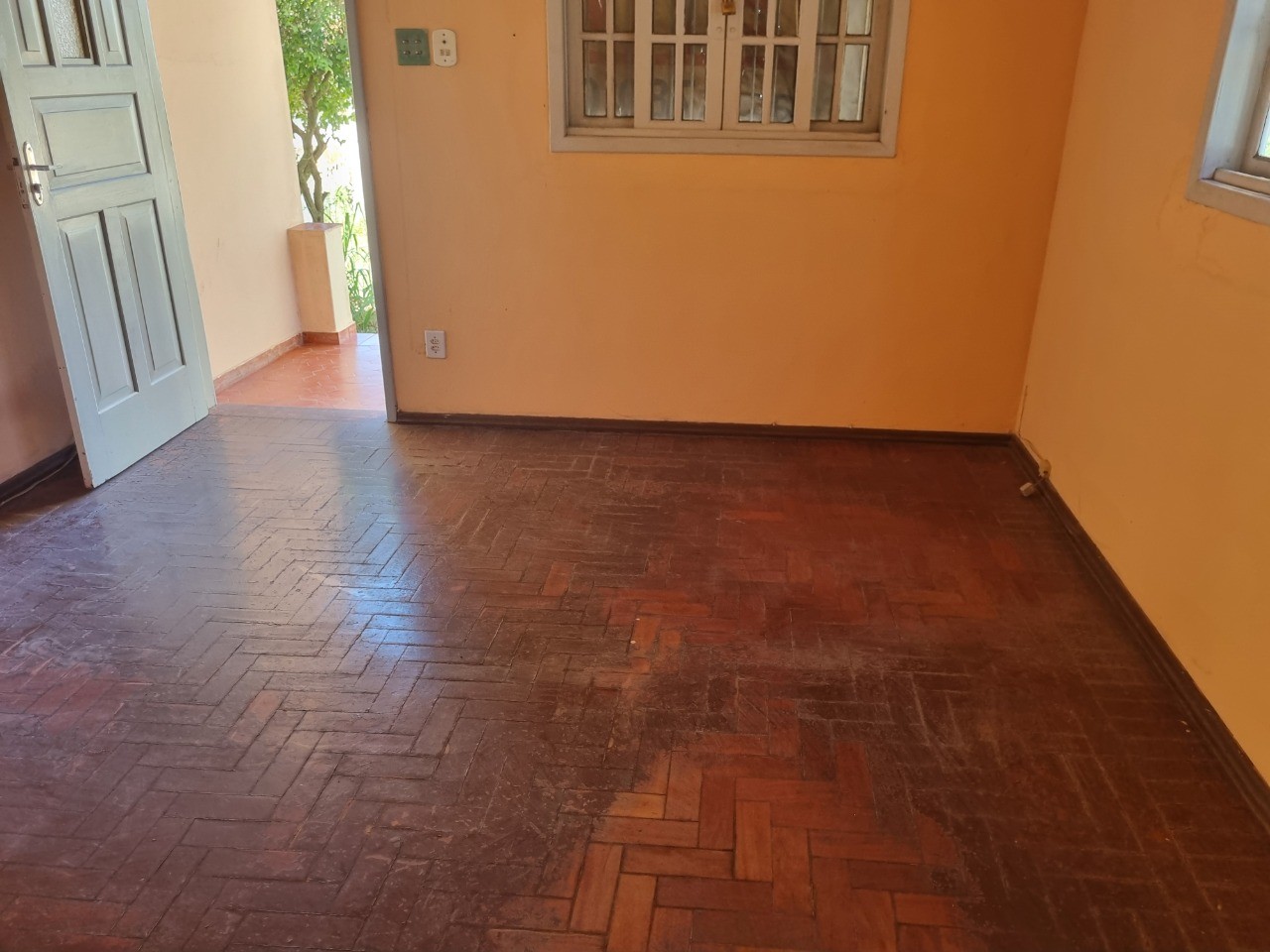 Prédio Inteiro para alugar com 2 quartos, 140m² - Foto 4