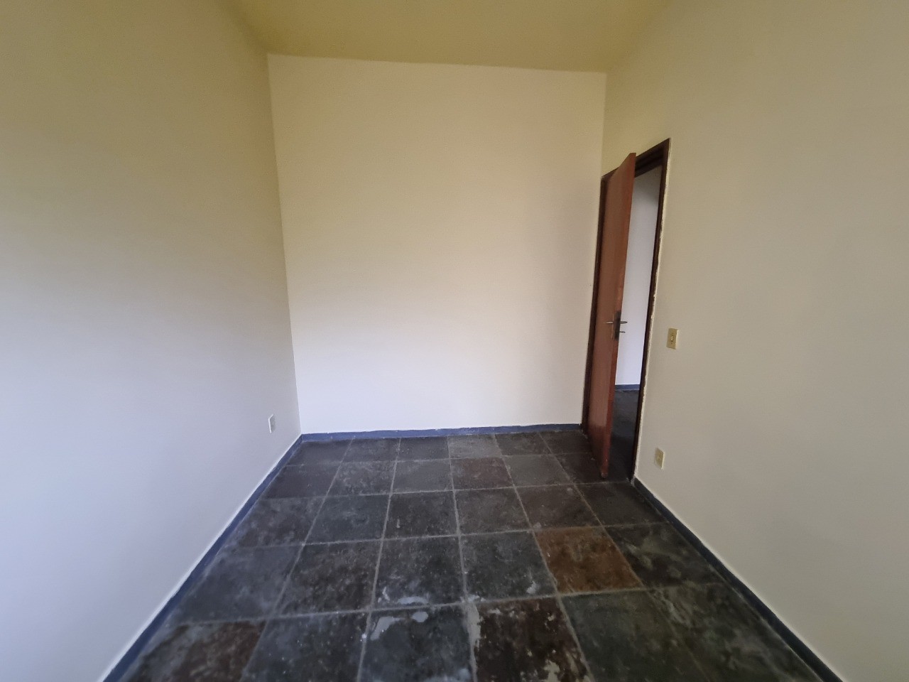 Casa para alugar com 2 quartos, 50m² - Foto 16